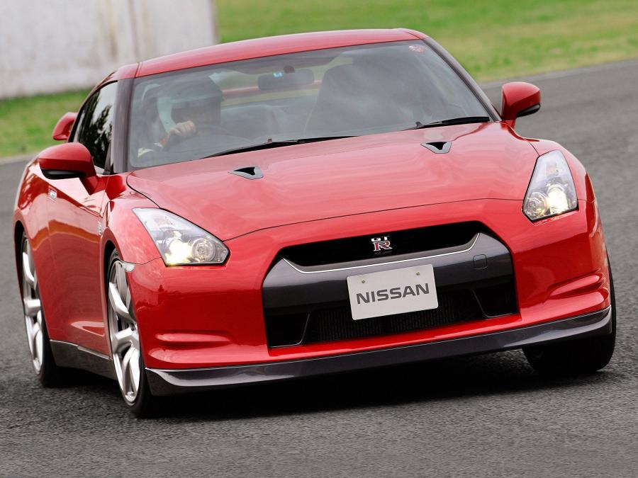  Nissan GT-R 2007 года  (фото 66 из 480)